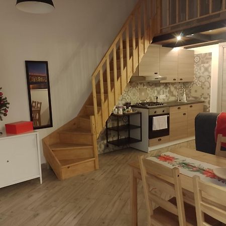 Отель La Casa Di Fofo' Неаполь Экстерьер фото