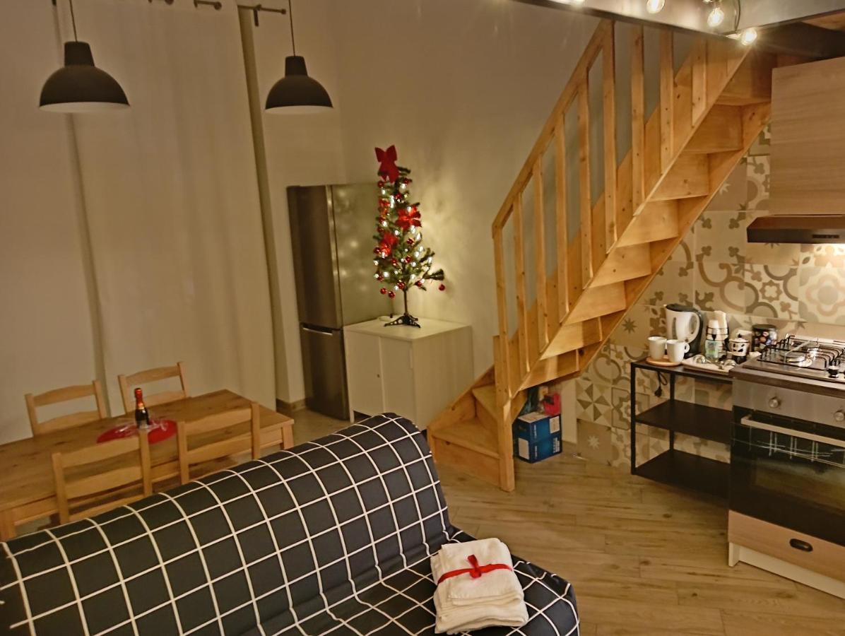 Отель La Casa Di Fofo' Неаполь Экстерьер фото
